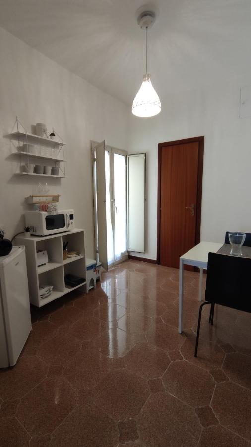 Casa Vacanze U Curtigghiu تْشيفالو المظهر الخارجي الصورة