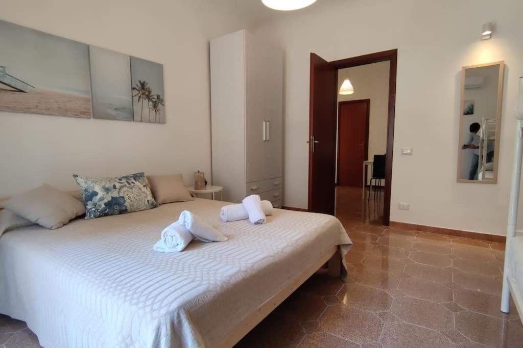 Casa Vacanze U Curtigghiu تْشيفالو المظهر الخارجي الصورة